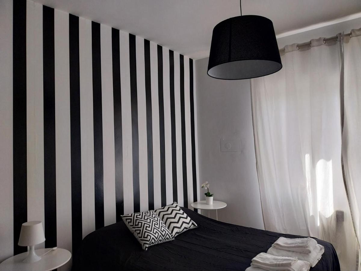 Molo 33 Napoli Apartment Bagian luar foto